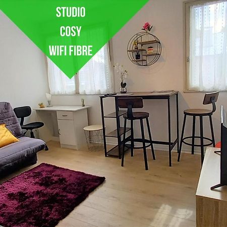 Le Zen -Studio Tout Equipe- Wifi Fibre- Centre Ville Avec Parking Tarbes Extérieur photo