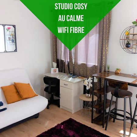 Le Zen -Studio Tout Equipe- Wifi Fibre- Centre Ville Avec Parking Tarbes Extérieur photo